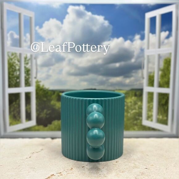 Teal Fluted Ceramic 18oz Mug with Beaded Handle - Picture 6 of 10